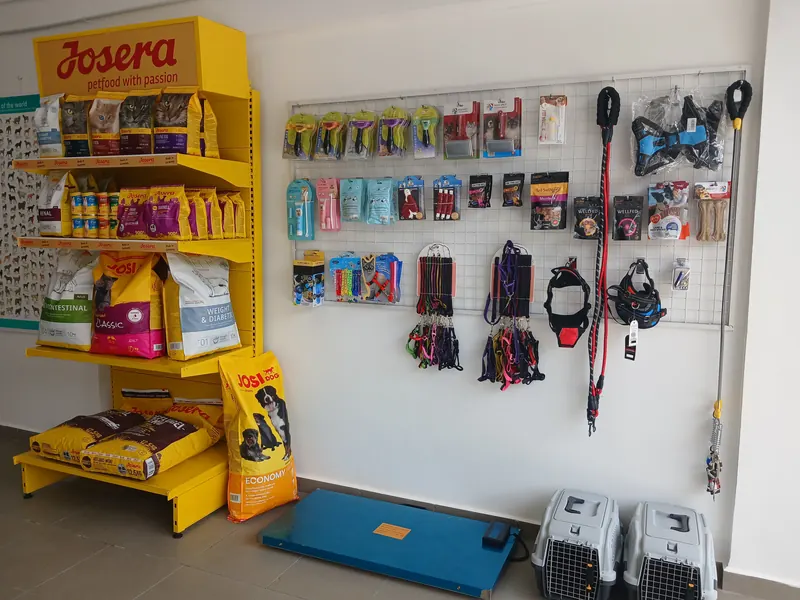 Josera pet food display and pet accessories wall